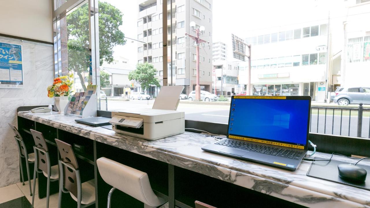 Toyoko Inn Kagoshima Chuo Eki Nishi Guchi Exterior foto
