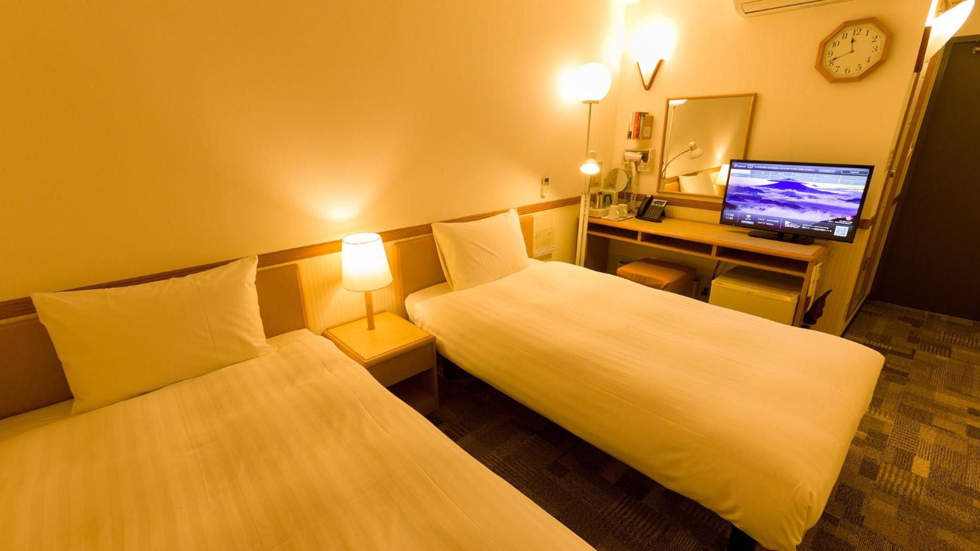 Toyoko Inn Kagoshima Chuo Eki Nishi Guchi Zimmer foto