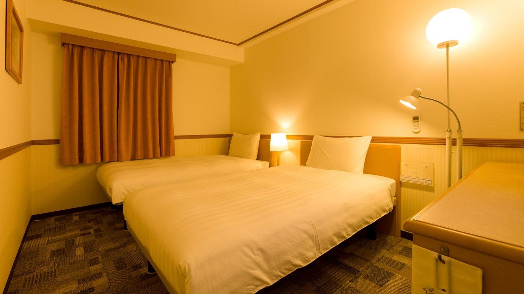 Toyoko Inn Kagoshima Chuo Eki Nishi Guchi Zimmer foto