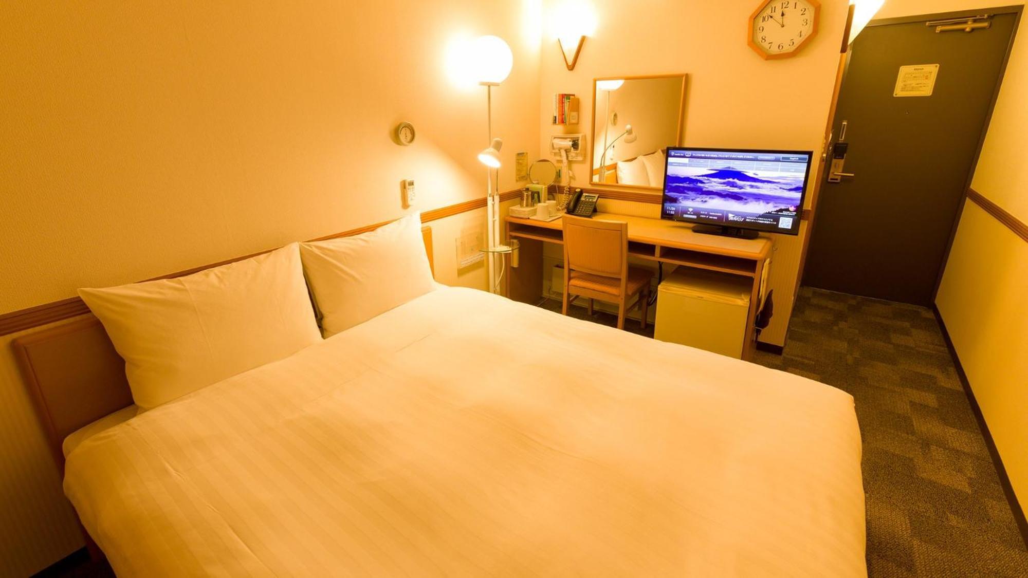 Toyoko Inn Kagoshima Chuo Eki Nishi Guchi Zimmer foto